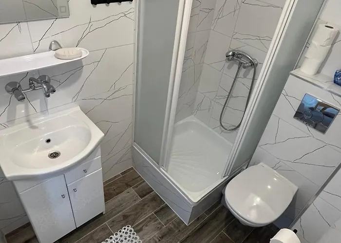 U Lusi منزل للإقامة *